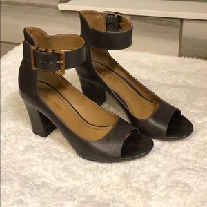 Nine West Open Toe Brown Shoe
